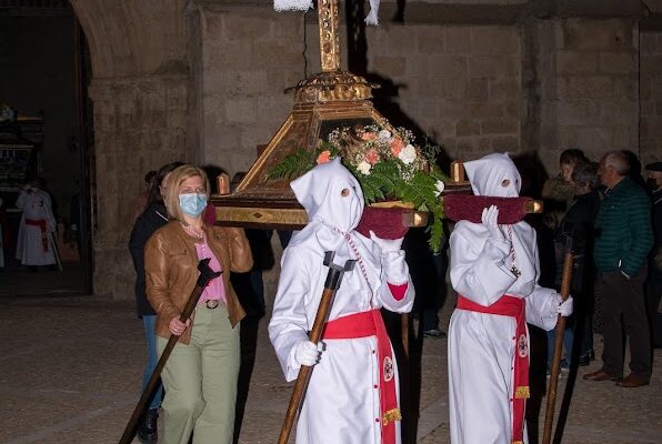 PROCESIÓN DEL SANTO ENTIERRO  (Viernes Santo)