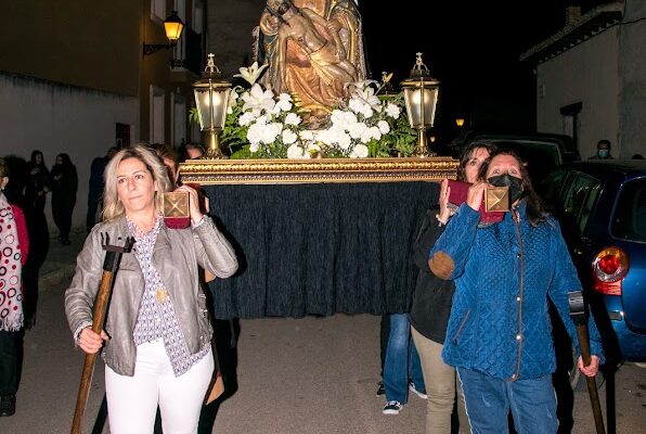 PROCESIÓN DEL SANTO ENTIERRO  (Viernes Santo)